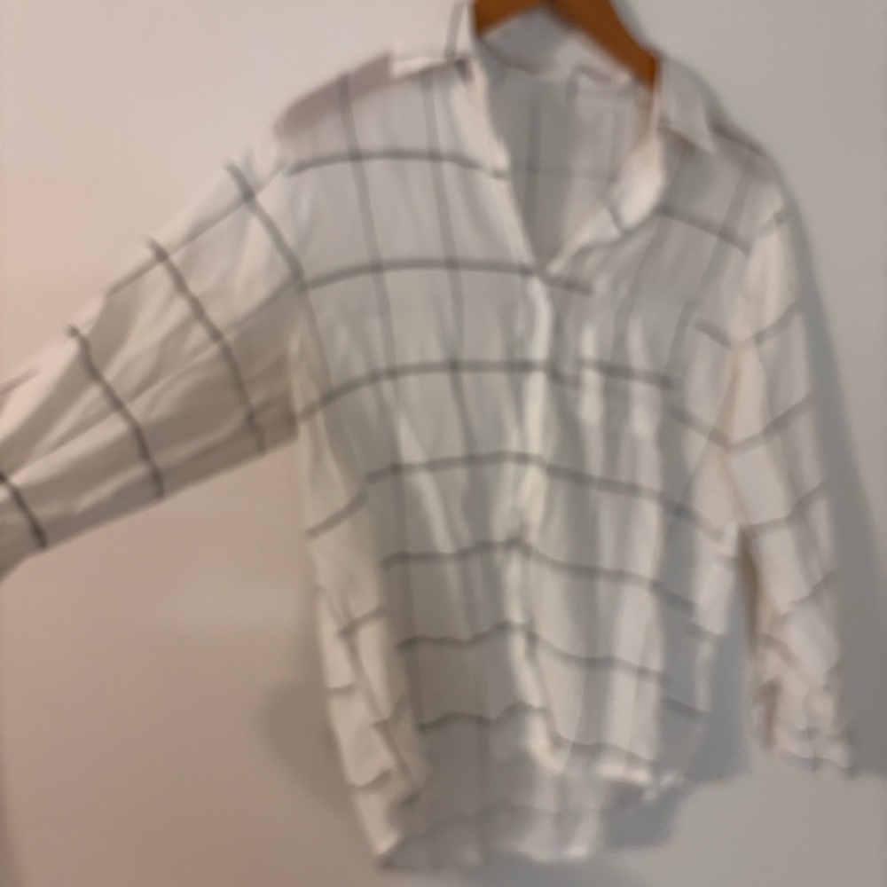 White and Black Checkered Blouse One Size (XS/S) GUC - Picture 2 of 5